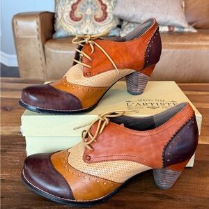 L'ARTISTE BARDOT Spring Step women’s lace up heeled loafers